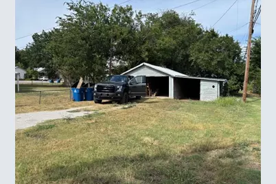 811 W 8th Street, Cisco, TX 76437 - Photo 22