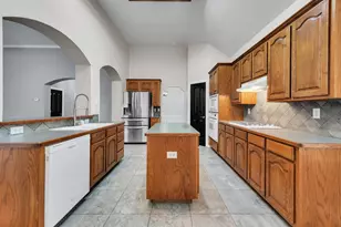 6008 Rock Ridge Dr, Flower Mound, TX 75028 - Photo 8