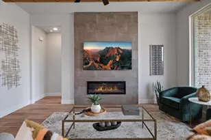 904 Beall St, Denton, TX 76207 - Photo 8