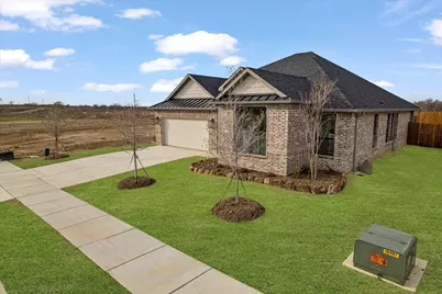 3912 Felicity Lane, Denton, TX 76207 - Photo 2