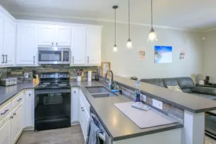 2011 S 7th St, Waco, TX 76706 - Photo 8