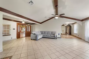 3433 W Tours Rd, West, TX 76691 - Photo 8