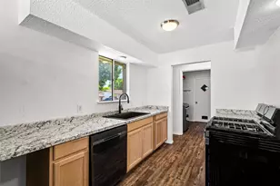 629 Bur Oak Dr, Irving, TX 75060 - Photo 12