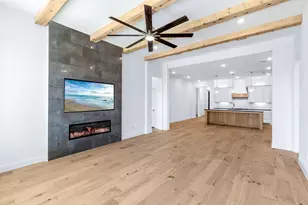 913 Beall St, Denton, TX 76207 - Photo 24