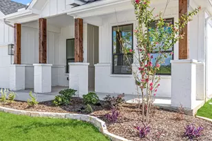 913 Beall St, Denton, TX 76207 - Photo 4