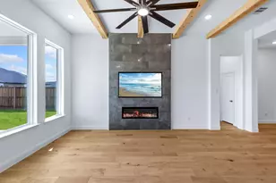 913 Beall St, Denton, TX 76207 - Photo 26