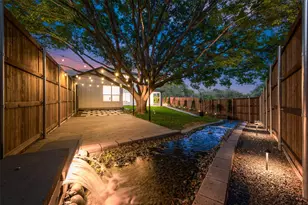 10510 Swallow Ln, Dallas, TX 75218 - Photo 2