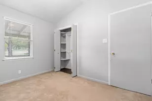 235 Country Dr, Waco, TX 76705 - Photo 12