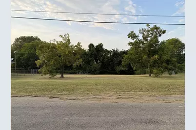 951 Van Zandt, Paris, TX 75460 - Photo 16