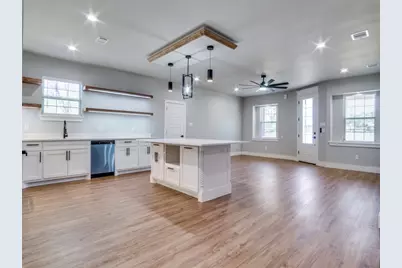 2860 Cr 312, Cleburne, TX 76031 - Photo 12