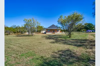 2860 Cr 312, Cleburne, TX 76031 - Photo 30