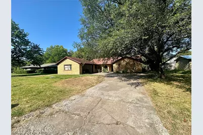 2621 Washington Street, Commerce, TX 75428 - Photo 1