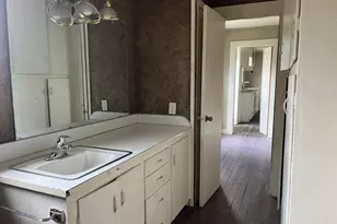 511 W 7th St, Cisco, TX 76437 - Photo 30