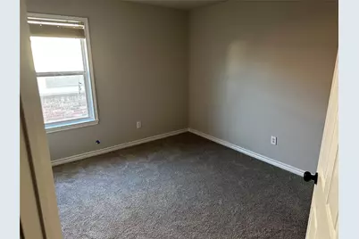 2512 Clubhouse Drive, Denton, TX 76210 - Photo 12