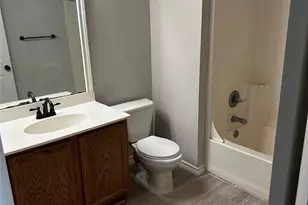 2512 Clubhouse Dr, Denton, TX 76210 - Photo 16