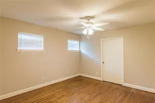 3211 Lockmoor Ln, Dallas, TX 75220 - Photo 18