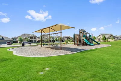 1060 Wheatland Drive, Justin, TX 76247 - Photo 32