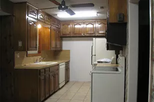 105 Bellview Dr, Palestine, TX 75803 - Photo 4