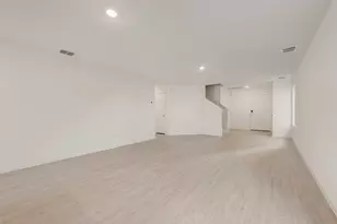 241 Bable Run Dr, Little Elm, TX 75068 - Photo 2