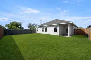 604 Godley Rnch, Godley, TX 76044 - Photo 26
