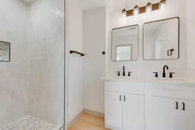 2409 Catalo Lane, Arlington, TX 76010 - Photo 12