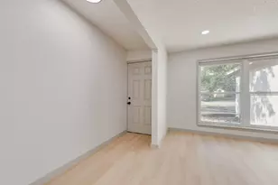 2409 Catalo Ln, Arlington, TX 76010 - Photo 2