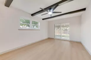 2409 Catalo Ln, Arlington, TX 76010 - Photo 8