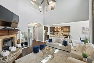 337 Pecos Dr, Burleson, TX 76028 - Photo 2