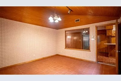 103 Blakeney Street, Stephenville, TX 76401 - Photo 14
