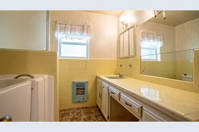 103 Blakeney Street, Stephenville, TX 76401 - Photo 30