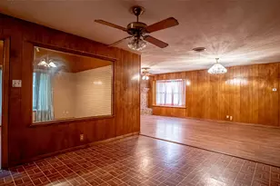 103 Blakeney St, Stephenville, TX 76401 - Photo 8