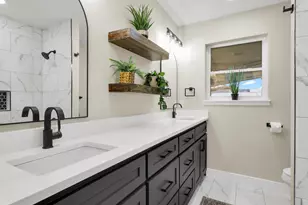 6005 St Johns Ln, Fort Worth, TX 76114 - Photo 14