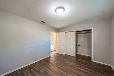 1106 High Point Drive, Arlington, TX 76015 - Photo 14