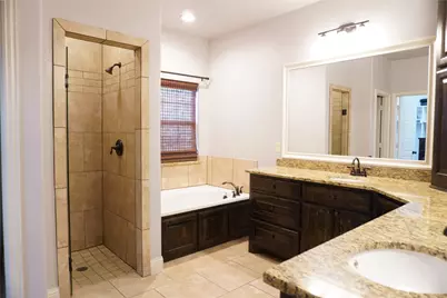 5600 Thoms Court, Fort Worth, TX 76126 - Photo 10