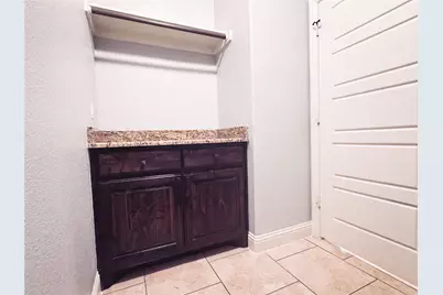 5600 Thoms Court, Fort Worth, TX 76126 - Photo 8