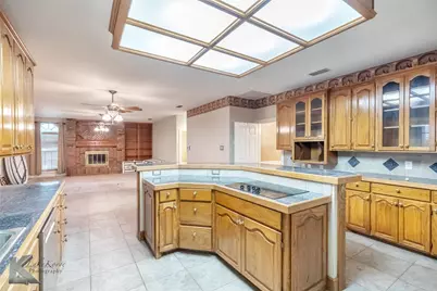 29 Cherry Hills E, Abilene, TX 79606 - Photo 6