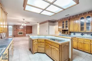 29 Cherry Hills E, Abilene, TX 79606 - Photo 6