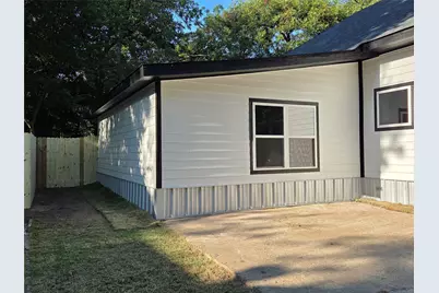 1745 E Cherry, Paris, TX 75460 - Photo 2