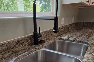 1745 E Cherry, Paris, TX 75460 - Photo 10