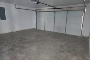 562 Jonelle St, Dallas, TX 75217 - Photo 24