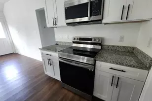 562 Jonelle St, Dallas, TX 75217 - Photo 6