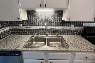 826 Leyenda Dr, Mesquite, TX 75149 - Photo 6