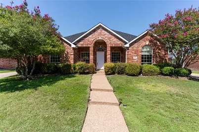 201 Sherwood Drive, Murphy, TX 75094 - Photo 2