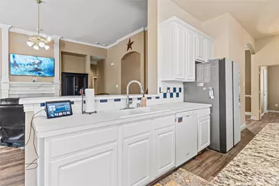 201 Sherwood Drive, Murphy, TX 75094 - Photo 8