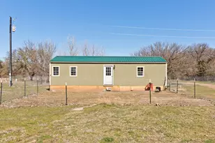 310 Cr 1787, Chico, TX 76431 - Photo 38