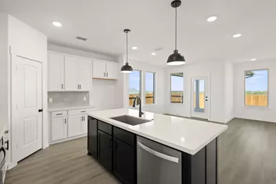 6916 Freight Train, Crowley, TX 76036 - Photo 6