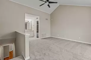 4557 N O'Connor Rd, Irving, TX 75062 - Photo 16