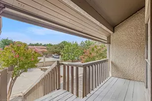 4557 N O'Connor Rd, Irving, TX 75062 - Photo 2