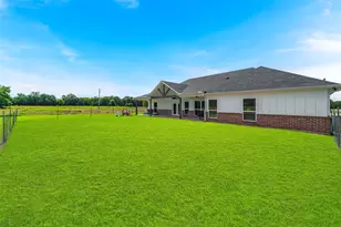 1508 Co Rd 4719, Wolfe City, TX 75496 - Photo 34