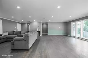 824 Carney Dr, Garland, TX 75041 - Photo 8